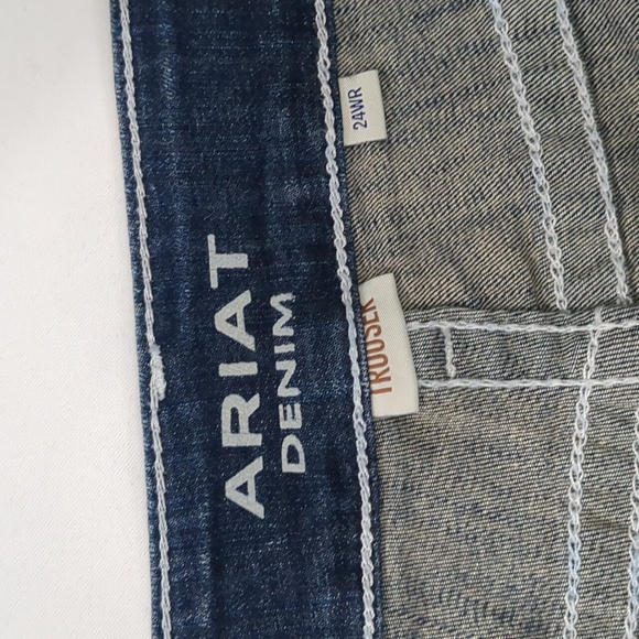 Ariat Women's Straight Leg Jeans - Blue - Picture 12 of 16